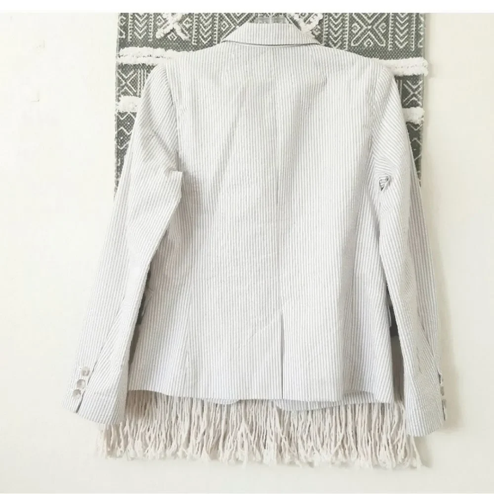Gap Academy Grey V-necline Collar Stripe Seersucker Blazer Sz 2
